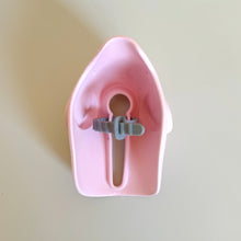 Load image into Gallery viewer, Elephant Bath Spout Cover