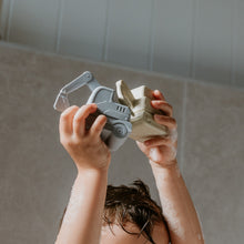 Load image into Gallery viewer, Squeezy Vehicle Bath Toy Set