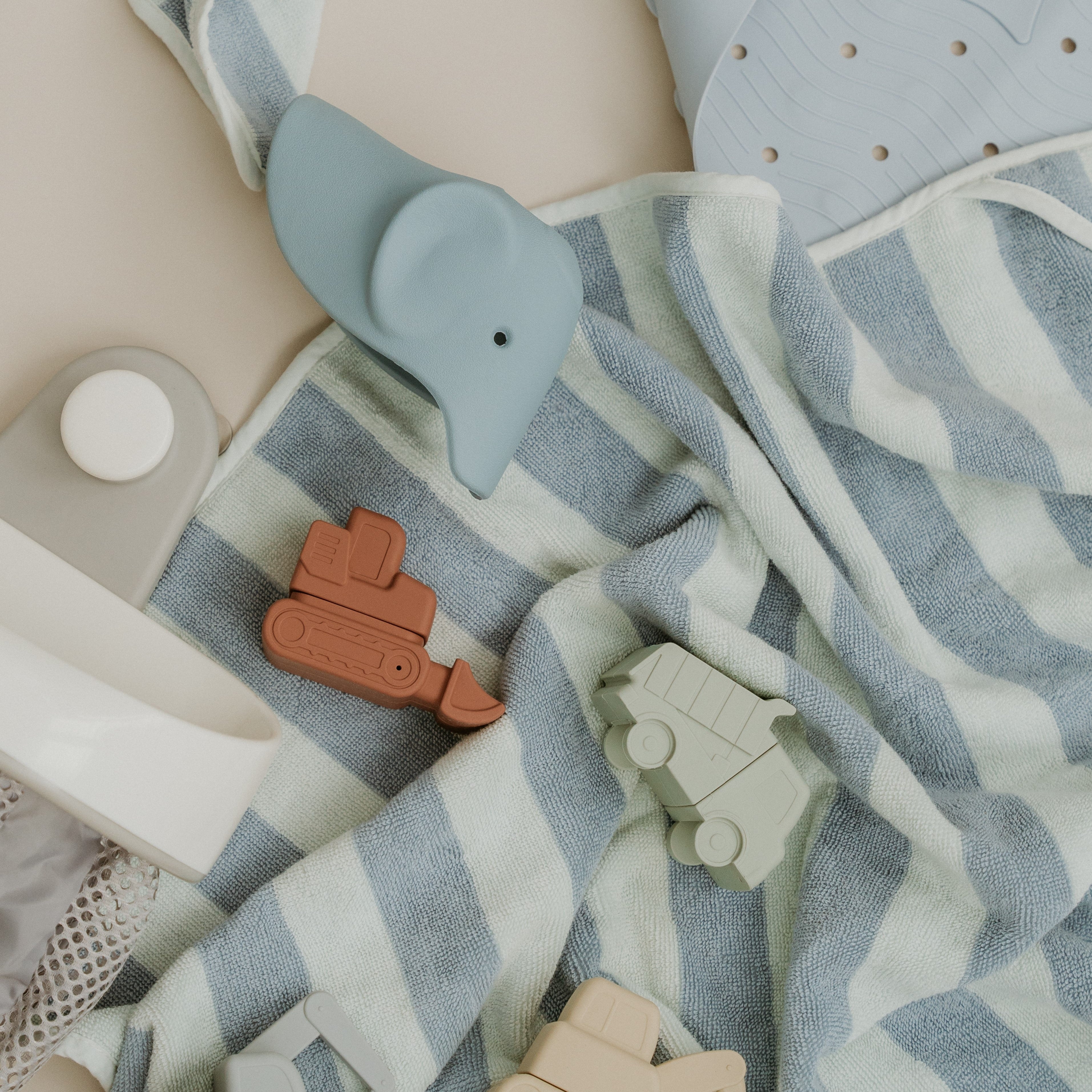 bathe. bundle & save 15% on 5+ products