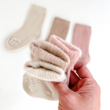 Load image into Gallery viewer, Crew “Cosy” Socks - 2 pack