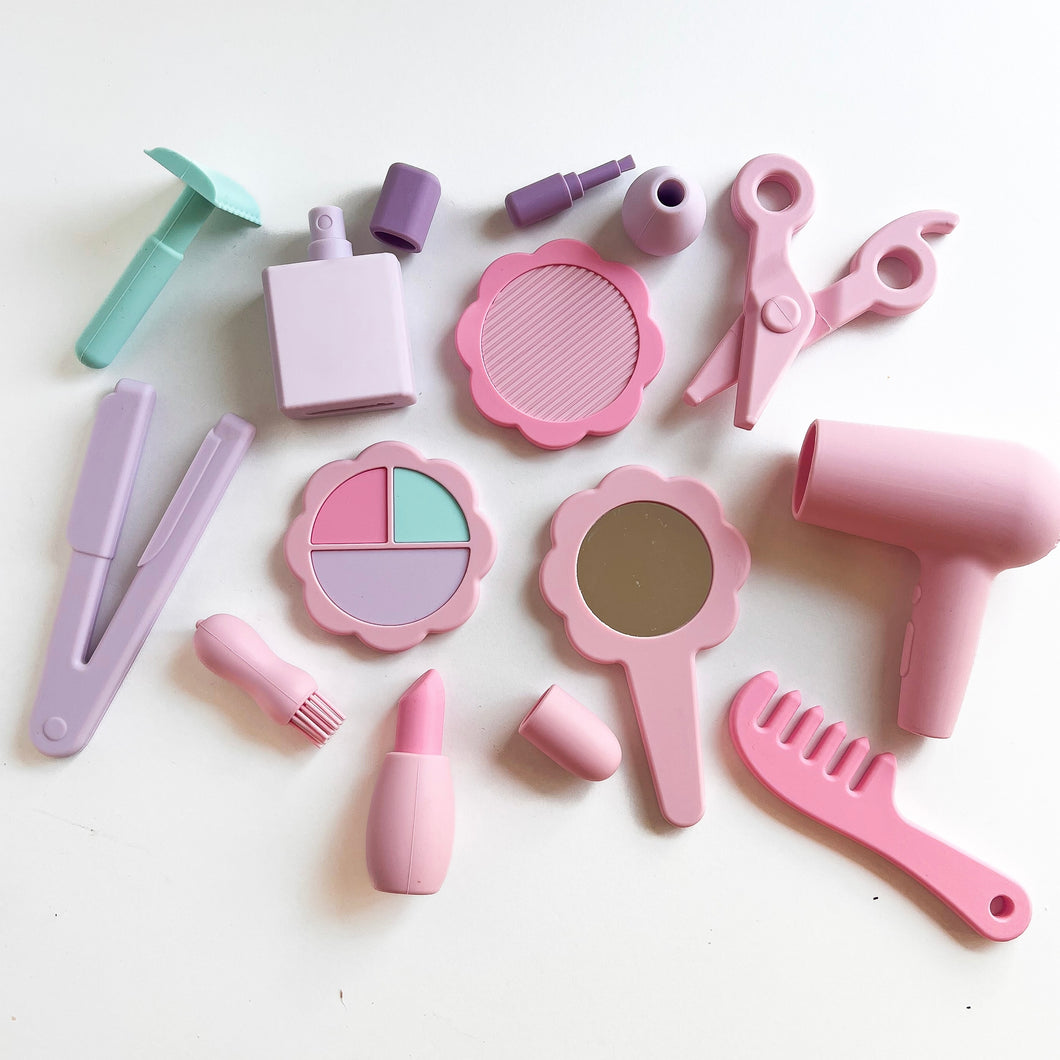 Silicone makeup and hairdresser set