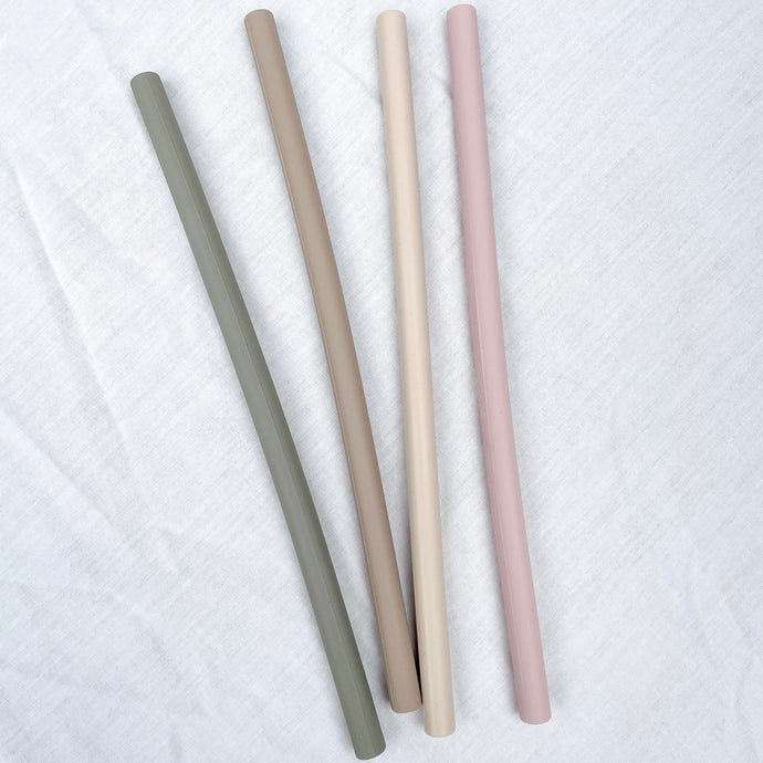 the silicone straws in olive, latte, sand and rose colour