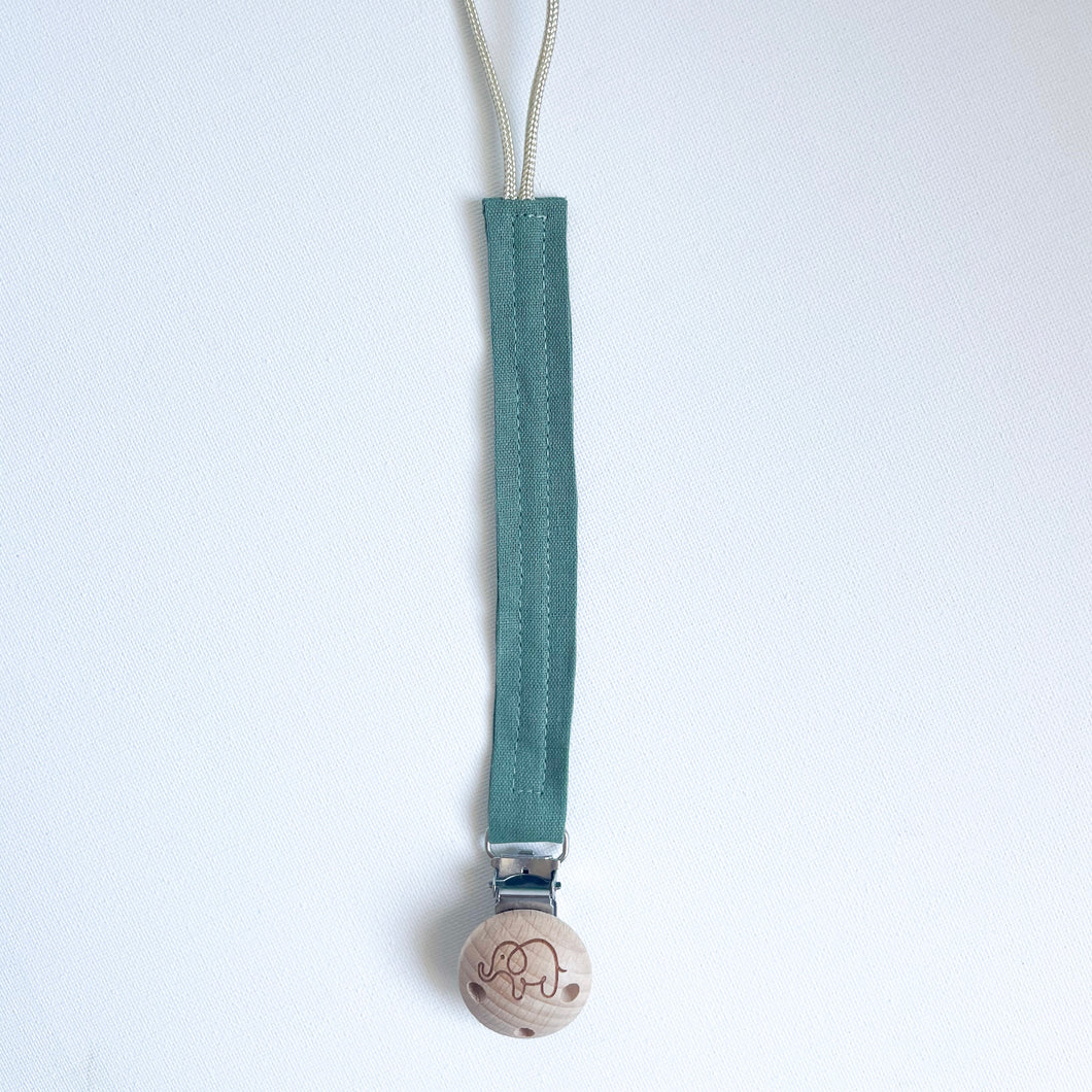 cotton dummy clip in pine colour with a elephant logo on the wooden clip