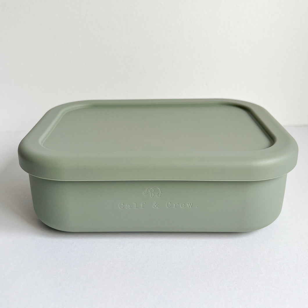 sage silicone bento lunchbox with the lid on
